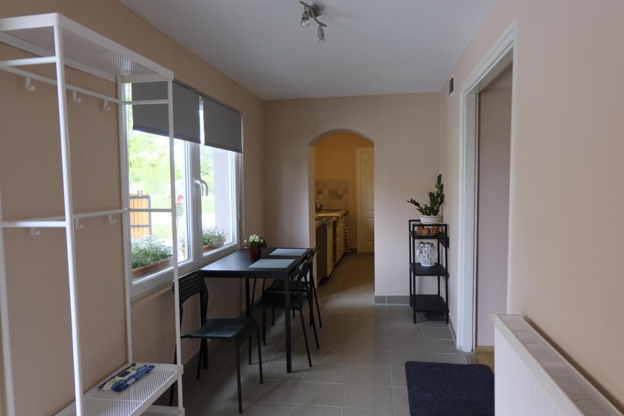 Kajari Apartmanhaz Balatonfőkajár 외부 사진